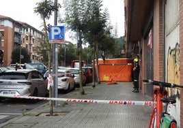 Cordón policial en torno al domicilio familiar.