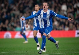 Kike García, durante el encuentro.