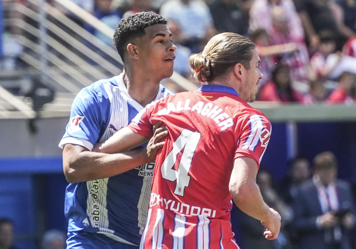 Mouriño, MVP albiazul del Alavés-Atlético. ¿Quién ha sido el mejor para ti? Vota aquí