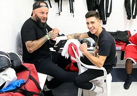 El briviescano que entrena en Miranda, Endika Gómez, sufrió un percance en un dedo.