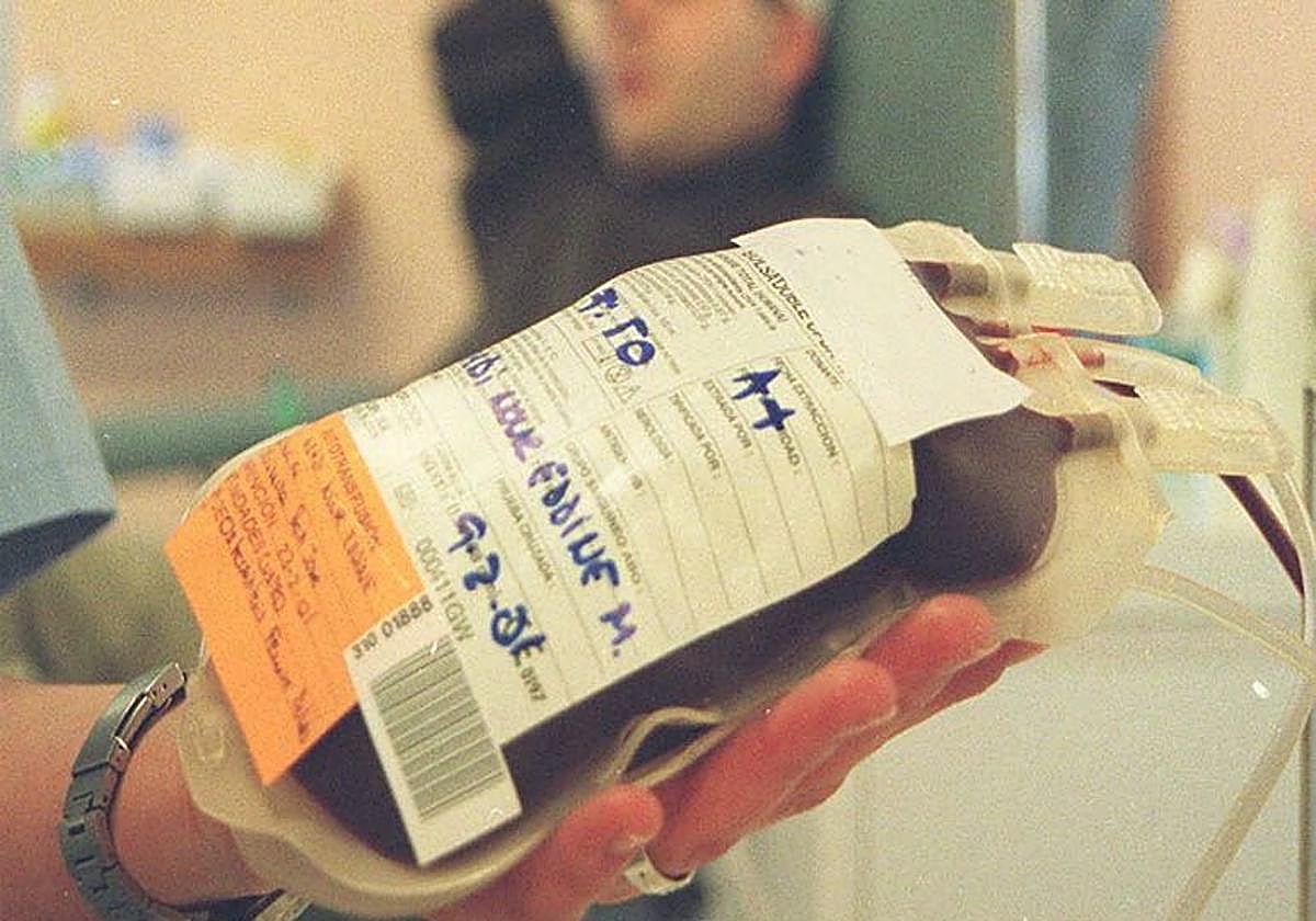 Bolsa de sangre para una transfusión, en una imagen de archivo.