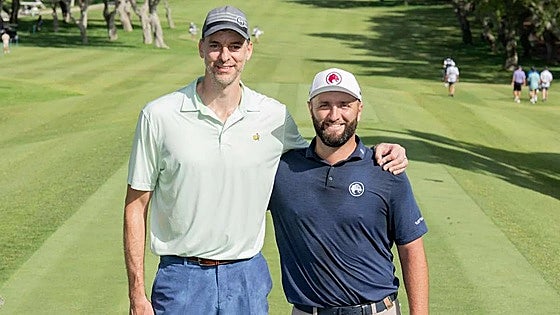 La felicitación de Pau Gasol a Jon Rahm por ganar el LIV Golf