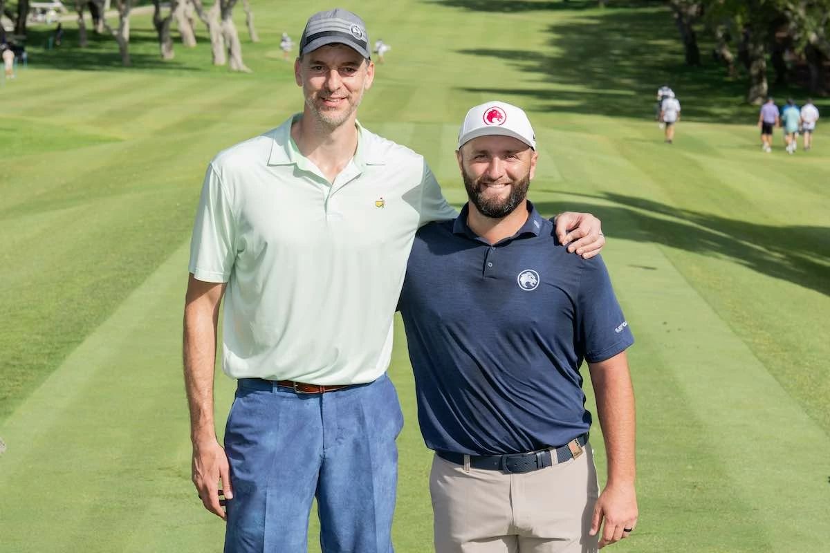 La felicitación de Pau Gasol a Jon Rahm por ganar el LIV Golf