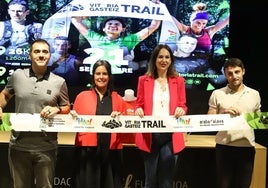 Aitor Morell, Ainhoa Pereita, Ana López de Uralde y Iñigo Martínez de Alegría en la presentación del evento