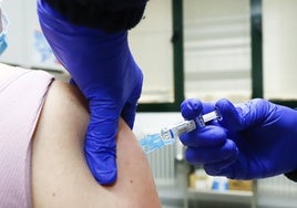 Sanidad recomienda vacunar de la gripe al personal de guarderías y educación infantil
