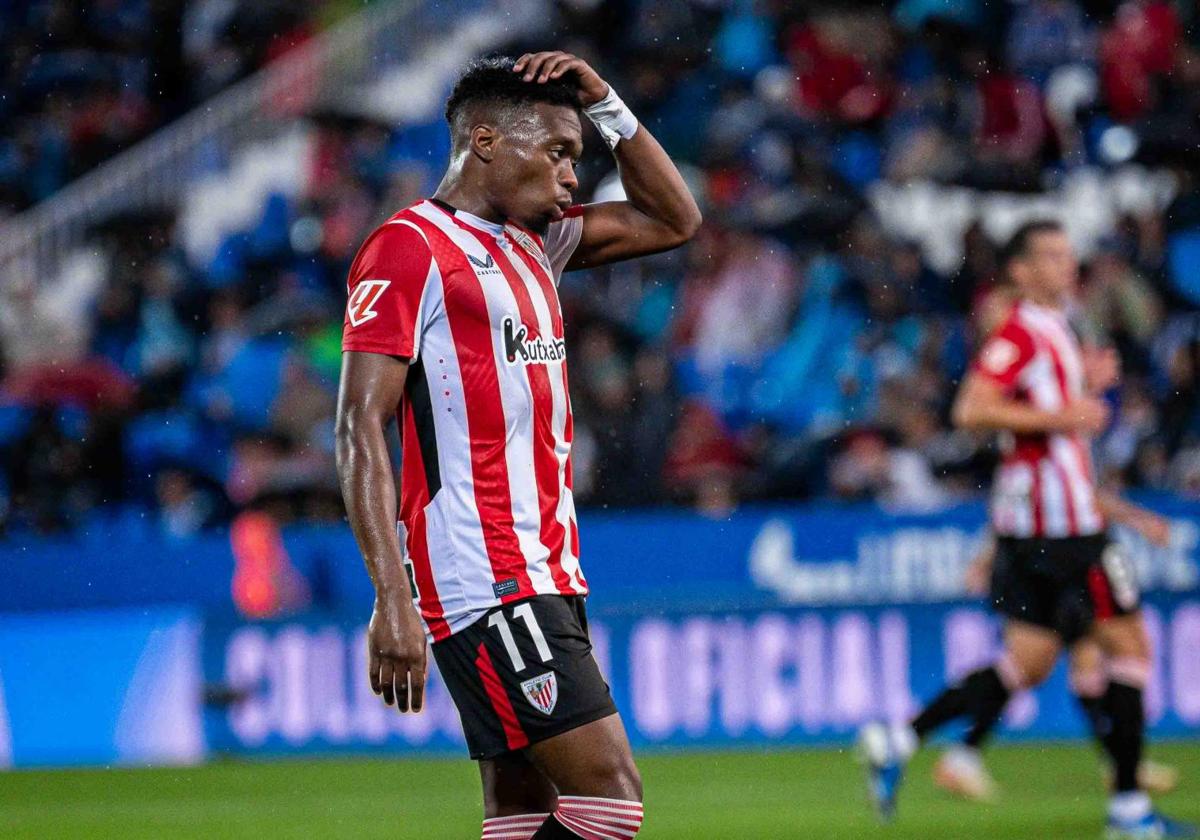 La hora de los fichajes en el Athletic: los tres coinciden en el 'once' titular por primera vez