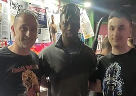 El kiosco de Otxarkoaga que sale en el anuncio de Nico Williams: «Le hizo ilusión volver al barrio»