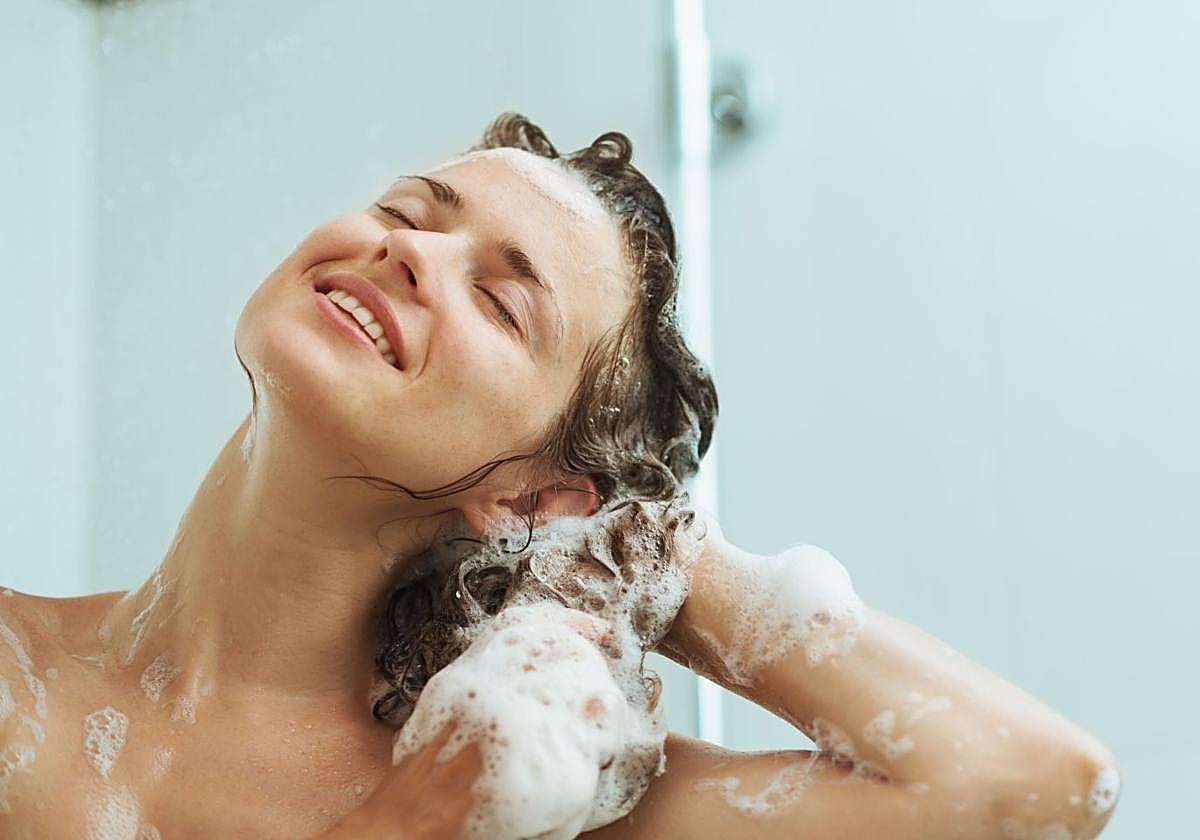 El sencillo truco que retrasa el envejecimiento, ayuda a dormir bien y protege el corazón