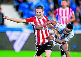 Galarreta volvió a ser el timón del Athletic en Butarque.