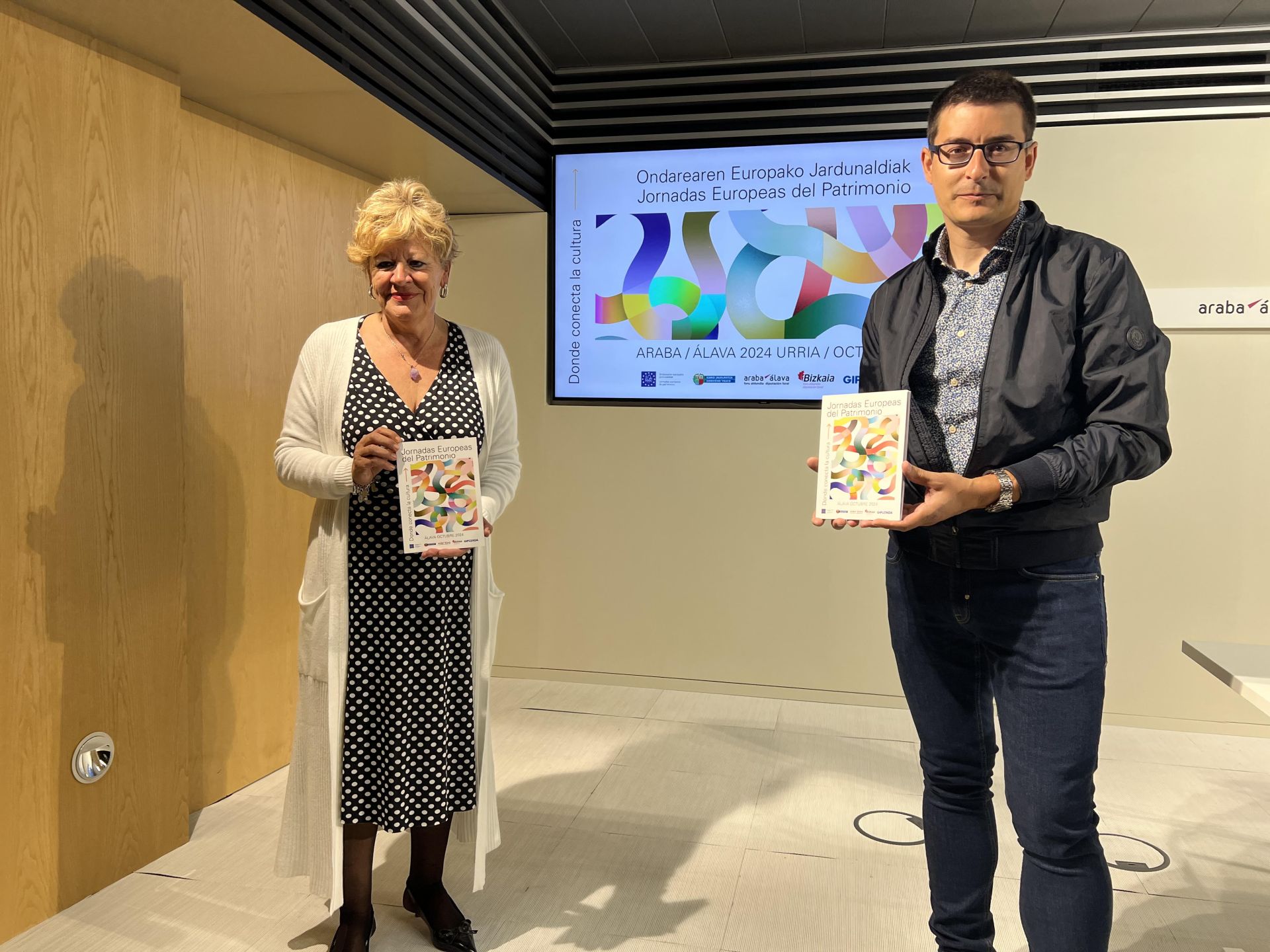 Un desfile de moda de antaño y otras 26 actividades para descubrir el patrimonio cultural de Álava