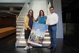 La alcaldesa de Getxo Amaia Agirre junto a los organizadores del salón del cómic de Getxo.