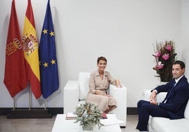 María Chivite e Imanol Pradales, reunidos en Pamplona.