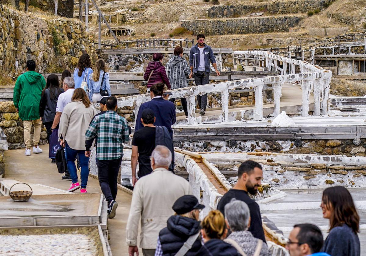 Álava y Vitoria se promocionan en Valencia como destino turístico de calidad y sostenible