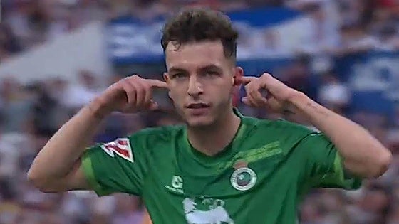 La polémica amarilla por celebrar un gol con «gestos exaltados» a Iñigo Vicente, seguido por el Athletic