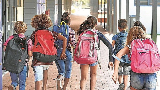 Qué es el 'boca-mano-pie', el virus que se contagia entre niños: síntomas, cómo se transmite...