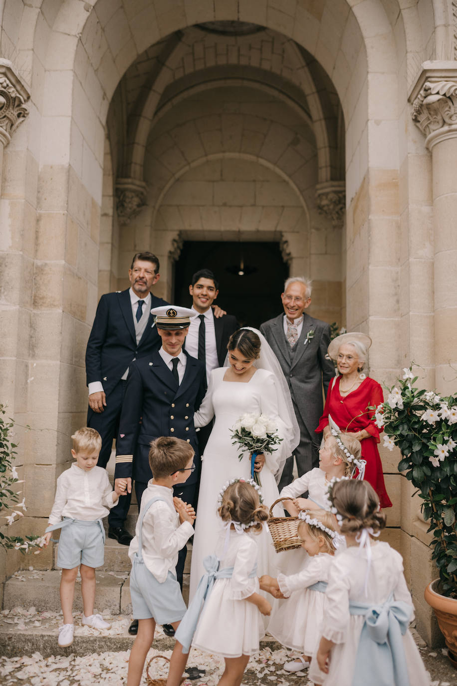 Cecilia, la novia que viajó cuatro veces desde México para hacerse en Bilbao su vestido soñado