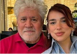 La nueva candidata a 'Chica Almodóvar' de Pedro: «Dua Lipa tiene todo lo que le pido a una actriz»