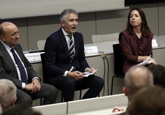 Marlaska durante su conferencia en Pamplona este jueves.