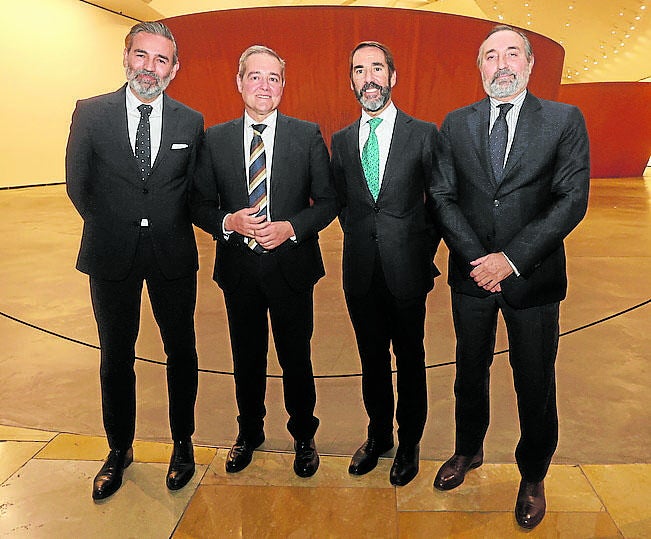 Daniel Vega, Andoni Iturbe, Rafael Orbegozo y Alfonso Icaza.