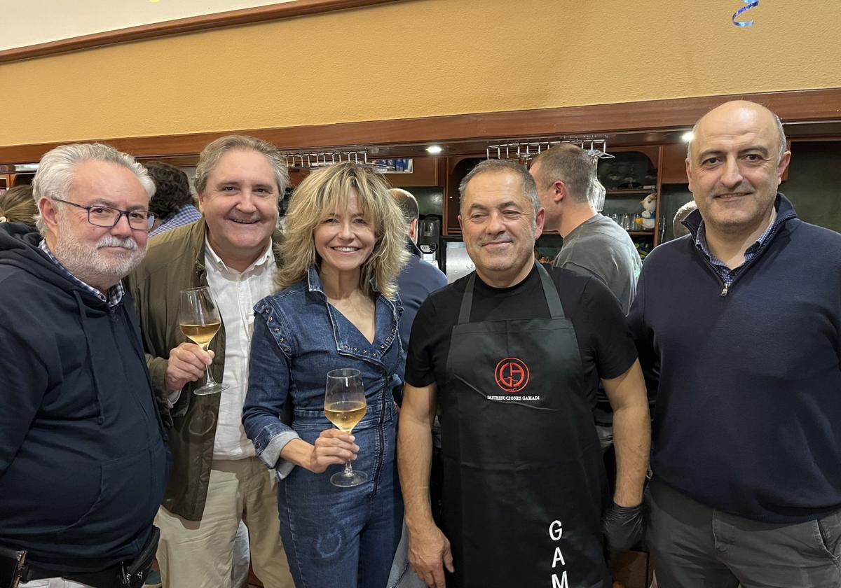 José Antonio Merino, Alberto Urbina, Ana Isabel Sánchez, Javier Torres y Fernando Ruiz.