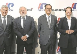 Tomás Olano, José Ignacio Zudaire, Enrique de Ybarra, Itxaso Berrojalbiz yJuan Arana.