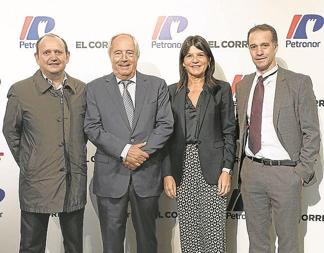 Alfredo Landeta, Roberto Velasco, Amaia Ruiz y Óscar Vázquez.