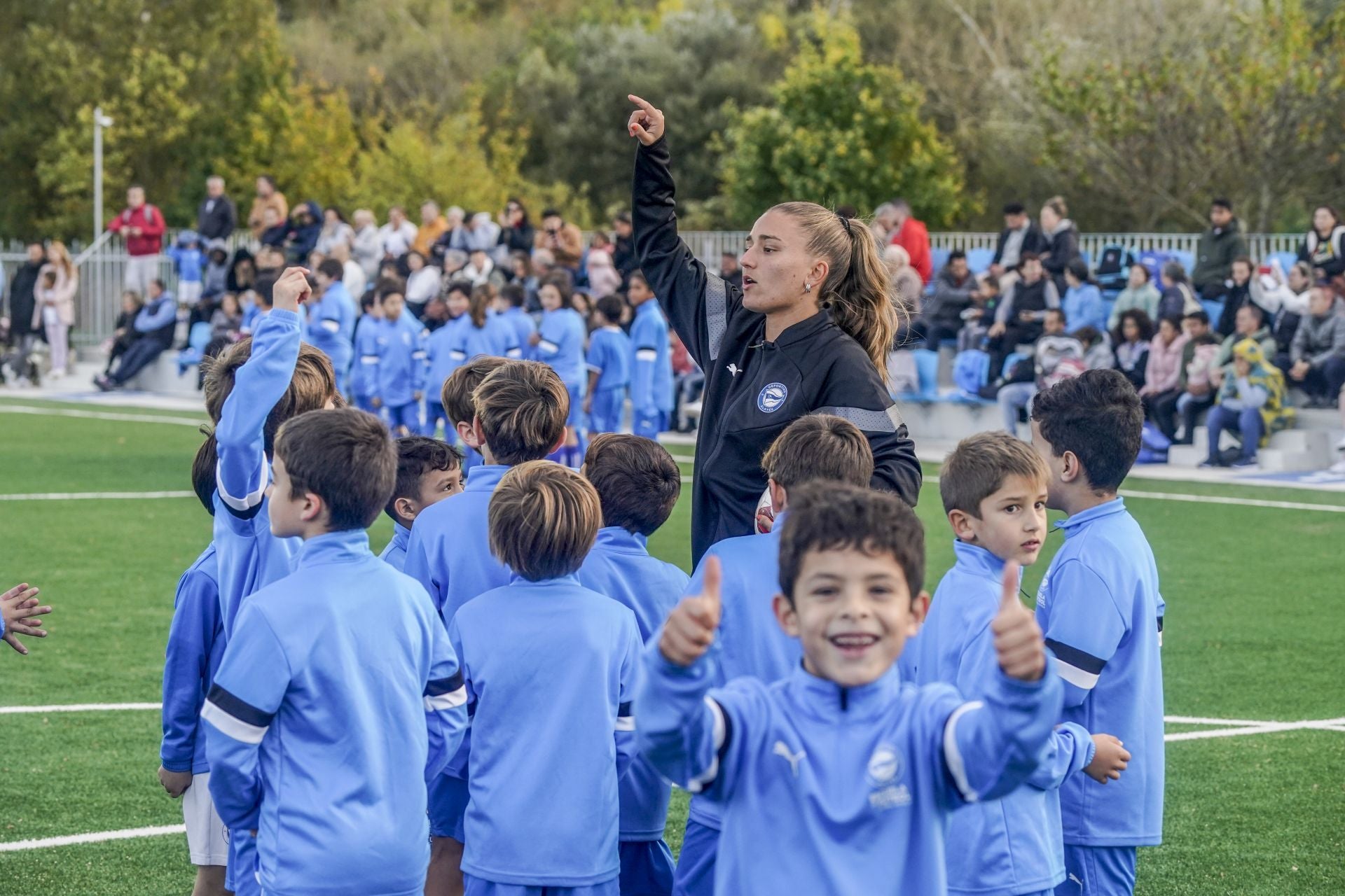 Todas las fotos del entrenamiento de la Escuela del Alavés