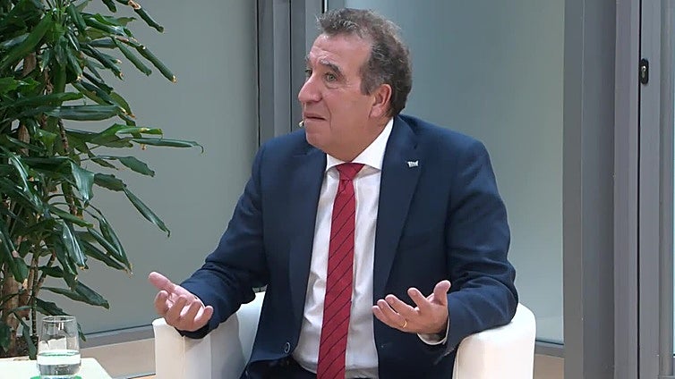 Coloquio 'Formando jóvenes emprendedores' como presentación STARTInnova Araba