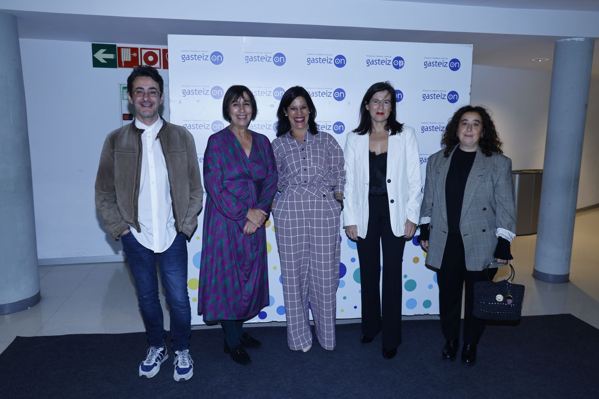 Domingo Orive, Clara Navas, Patricia García, Inma Barbero y Susana Pérez.