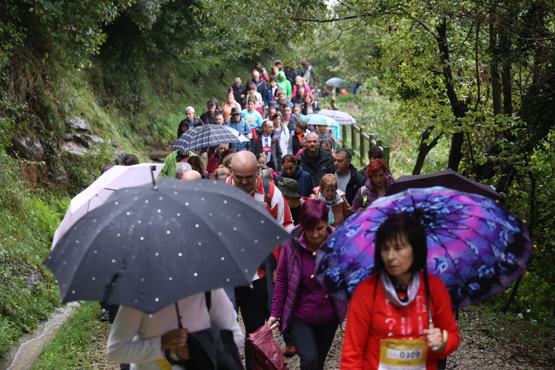 La subida a Artxanda, en imágenes