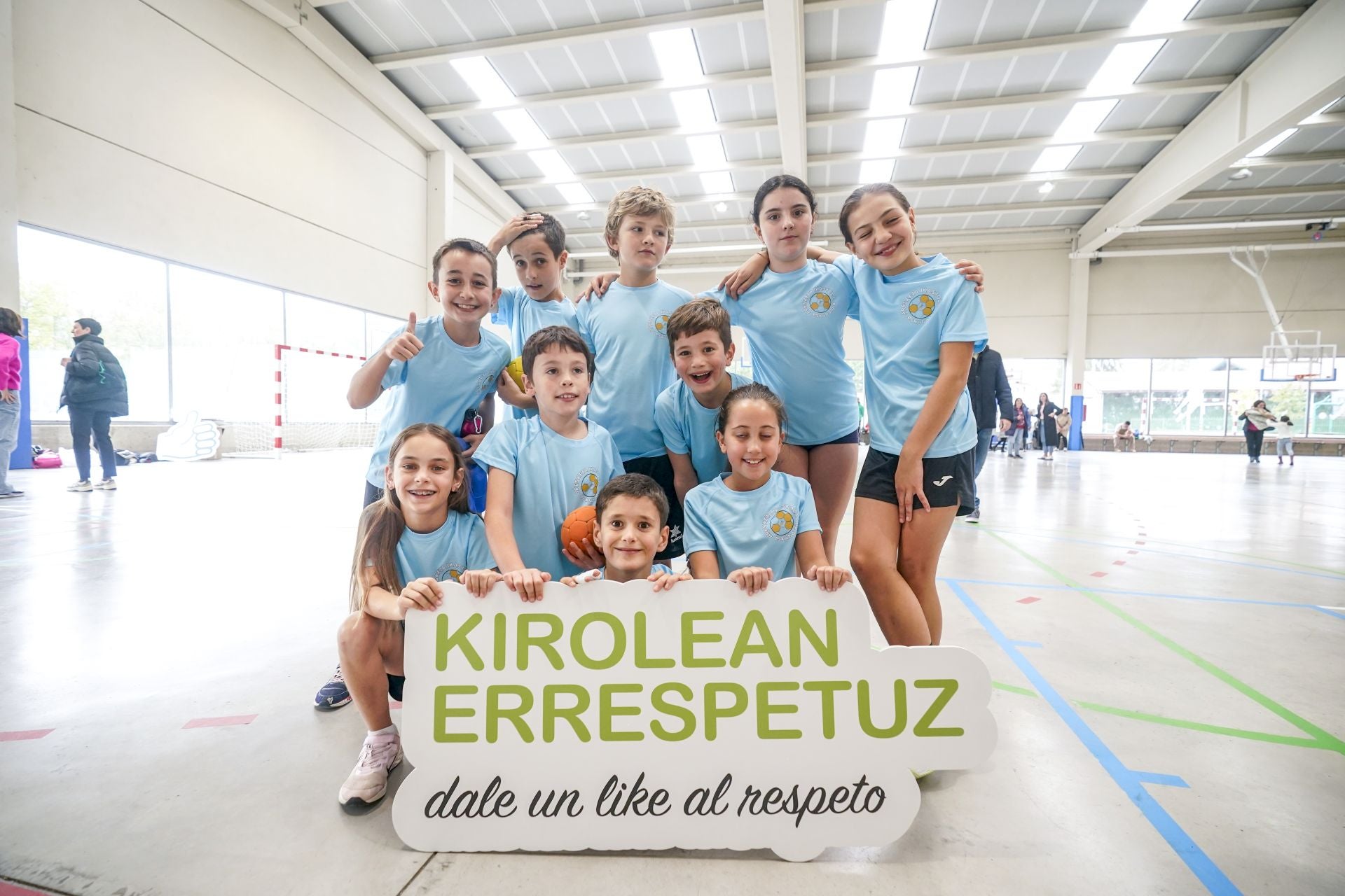 Padres y alumnos, juntos por el respeto en el deporte