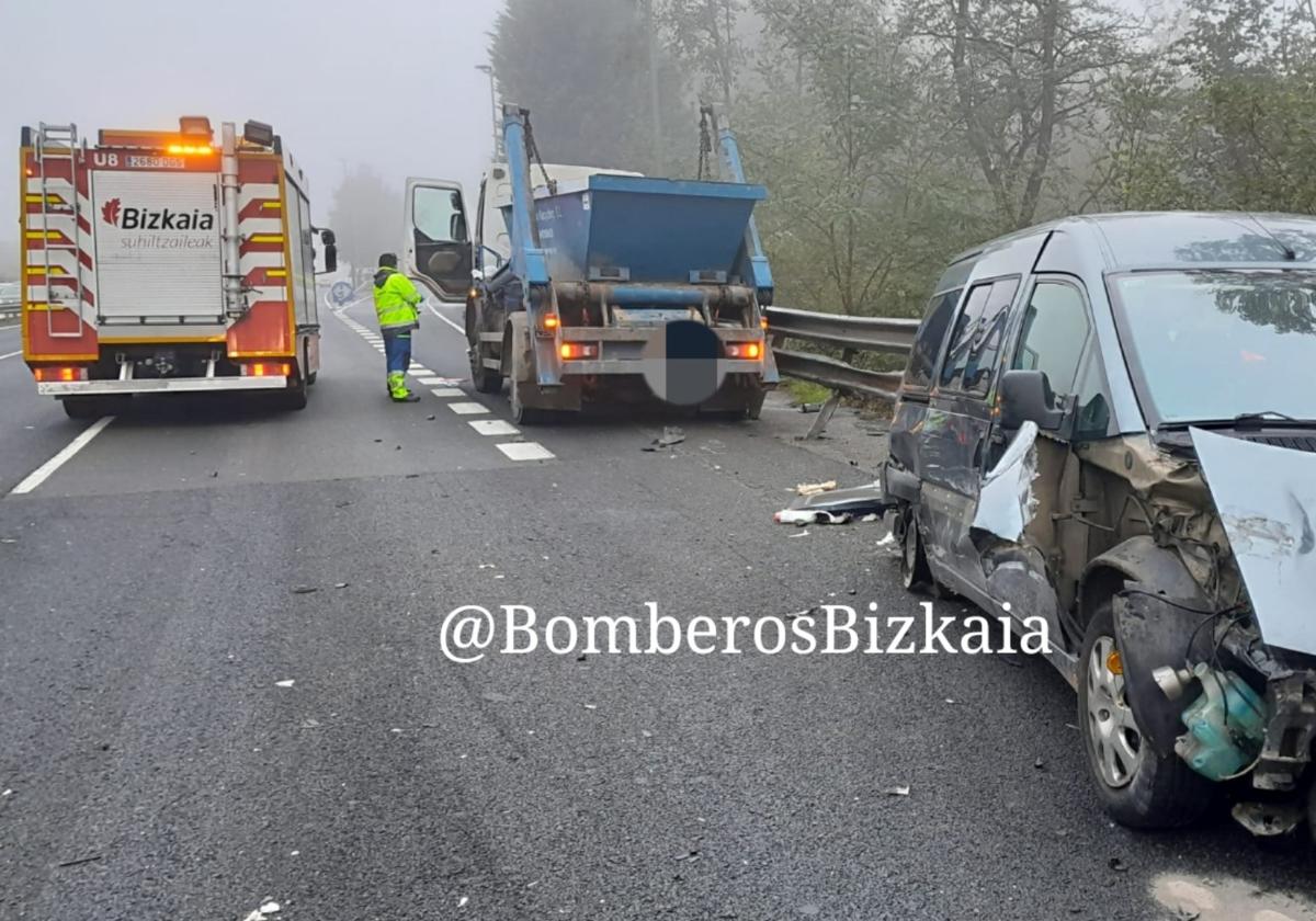 Accidente de esta mañana en Sondika.