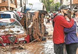 La riada ha desbordado municipios como el de Chiva, en Valencia.