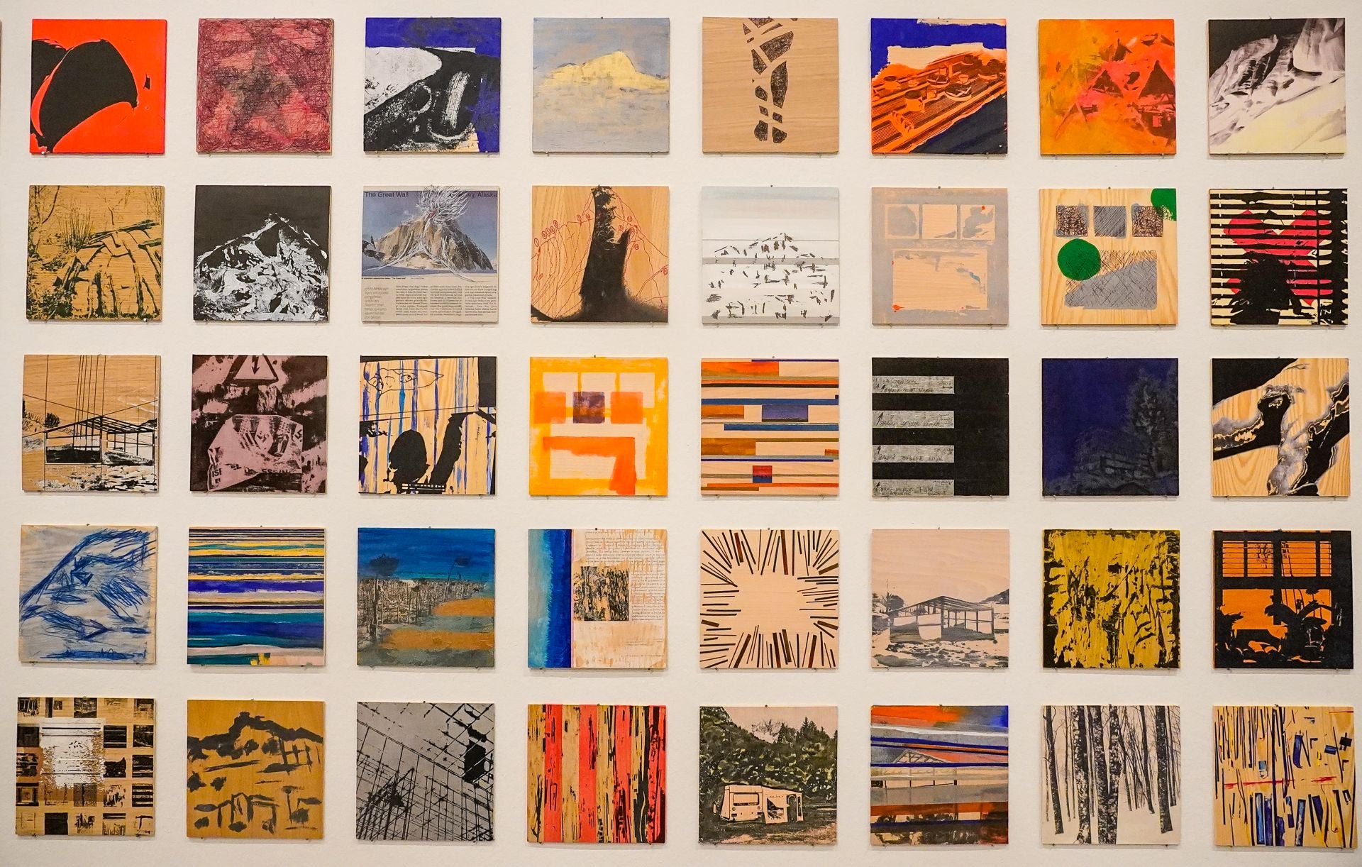 Exposición de Joxerra Melguizo &#039;Refugios-diarios (lerro galduak)&#039; en Artium