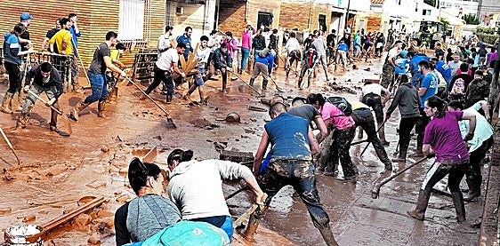 Tragedia sin límites: 207 fallecidos y una ola de solidaridad