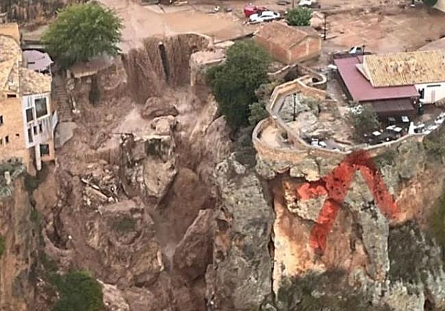 Imagen del restaurante del 'exconcursante', el que la riada alcanzó este pasado martes.