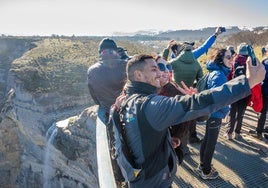 El salto del Nervión, uno de los principales atractivos de Ayala.