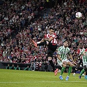 Berenguer, el extremo que cabecea como un delantero centro