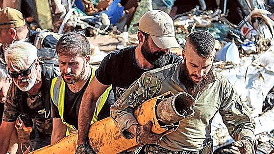 El Ejército combate el desastre con más medios
