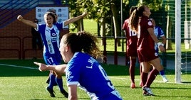 Las Gloriosas celebran uno de sus goles de esta temporada.