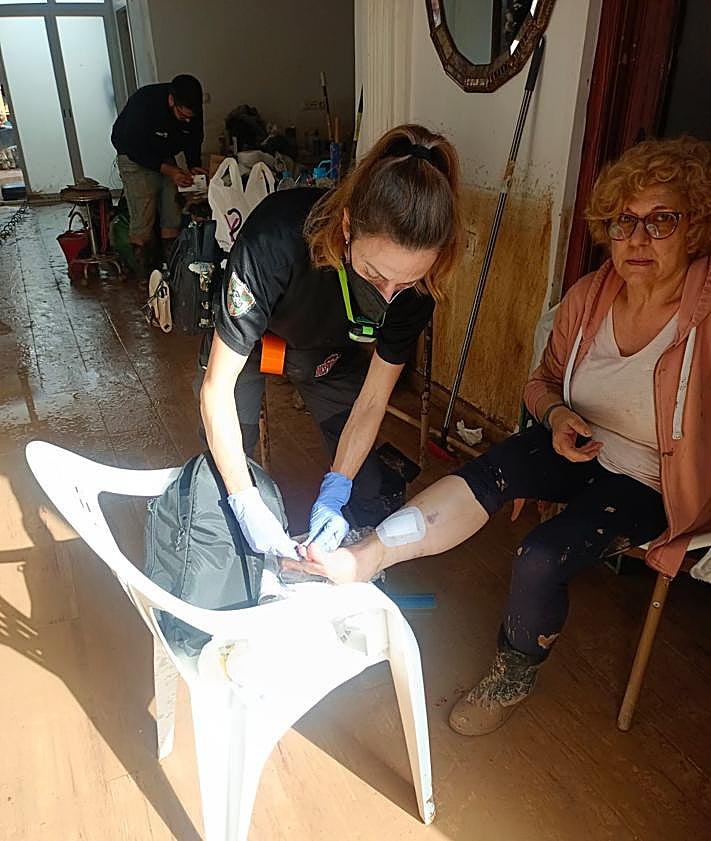 Imagen secundaria 2 - Ertzainas en Valencia: «Impacta ver a gente deambulando con la mirada perdida»
