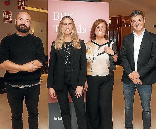 Galder Reguera, Irantzu Gil, Carmen Manrique y Miguel Zorraquino.