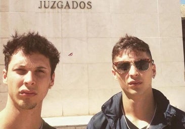 La agencia de representación de Ayax y Prok rompe con los raperos tras las acusaciones de «violación y maltrato»