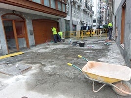 Las mejores que se ejecutan en el casco viejo de Ondarroa han empezado en la calle Iparragirre.