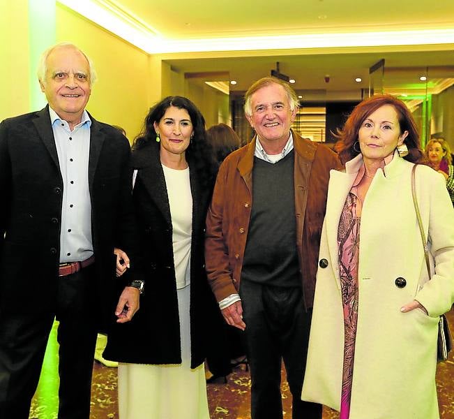 José Ignacio Eguiluz, Begoña Río, Jesús María Esturo y Pilar Urra.
