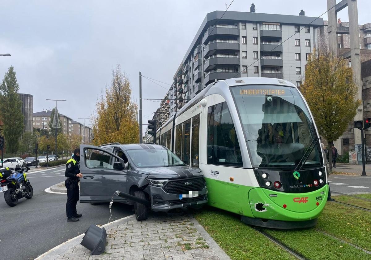 El accidente ha ocurrido al filo de las 12.20 horas.