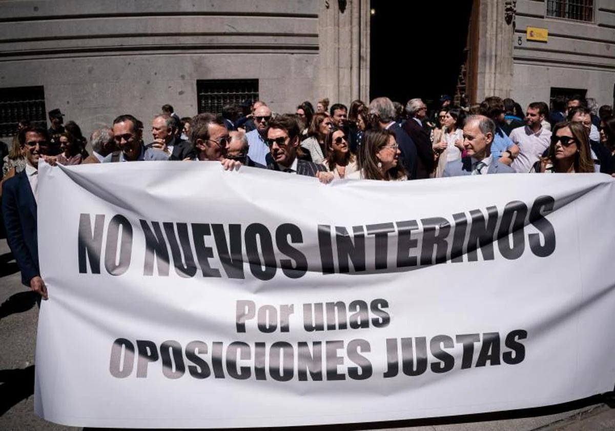 Una protesta contra la ley de interinos.