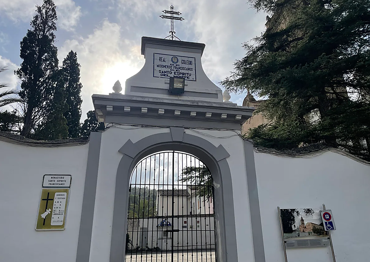 Imagen secundaria 1 - Así fue la brutal agresión que le costó la vida a un fraile en Valencia: «Dijo soy Jesucristo y empezó a golpearme»