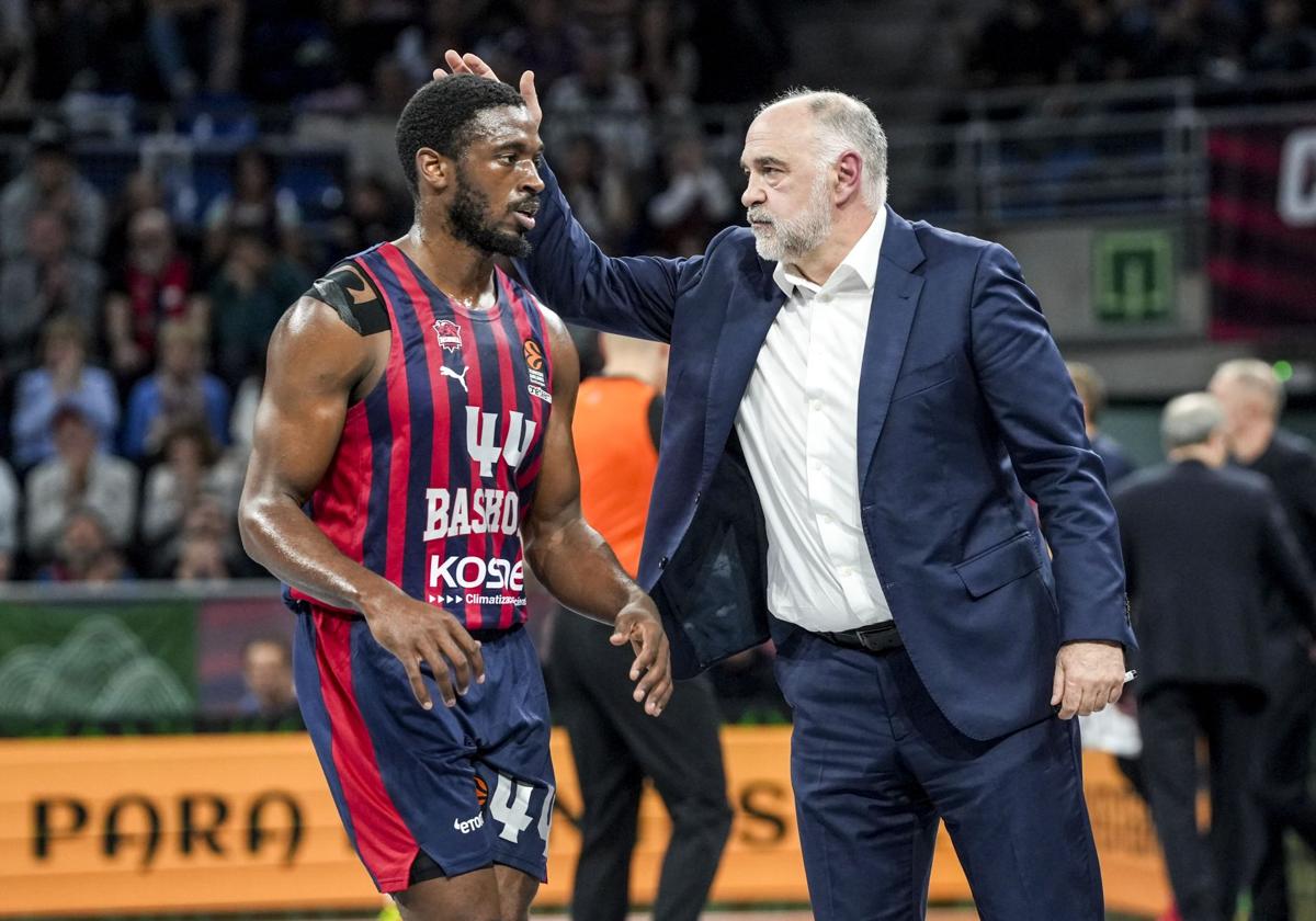 Baldwin ya entrena con Georgia para jugar el jueves ante Finlandia