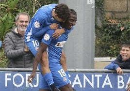 Berto y Coulibaly, los autores de los goles de la victoria en Urritxe.